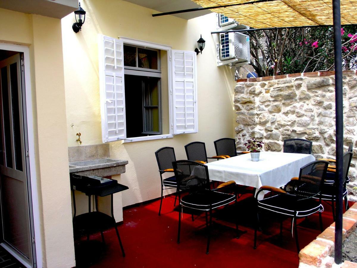 Holiday Home Lija Center Rab Town Exterior foto
